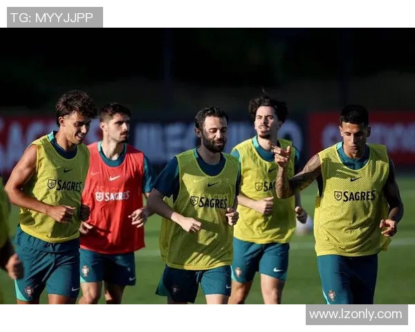 葡萄牙足球明星齐聚一堂展现团结风采与荣耀时刻