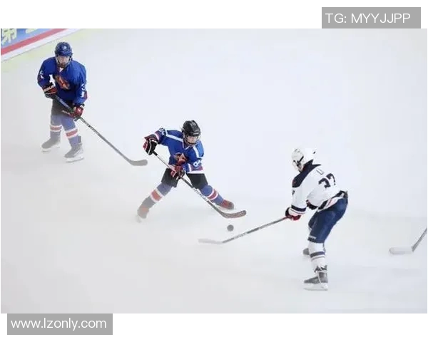 聚焦绿茵巨星专属战靴展现球员个性与速度激情魅力 聚焦绿茵巨星专属战靴展现球员个性与速度激情魅力